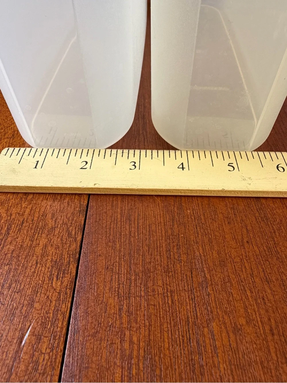 Tupperware set durable